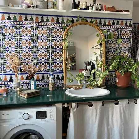 Former Cabinetmaker's Workshop In Paris